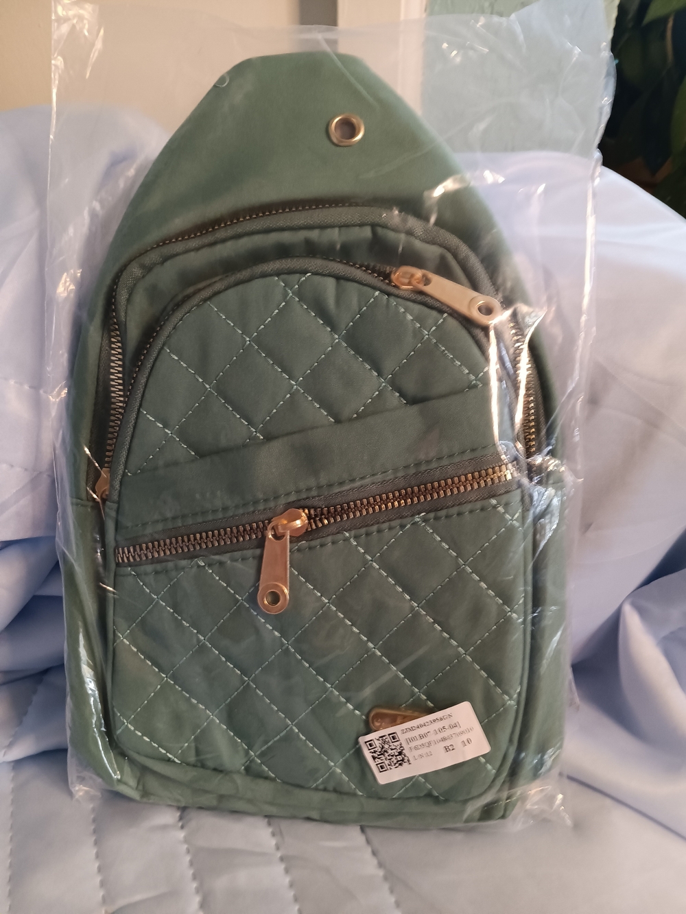 Quilted Sage Green Crossbody Sling Bag - Stylish Everyday Carry